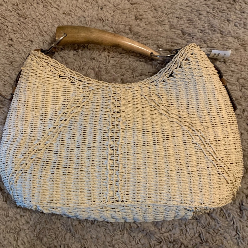 Wicker Bag with Wooden Horn Handle